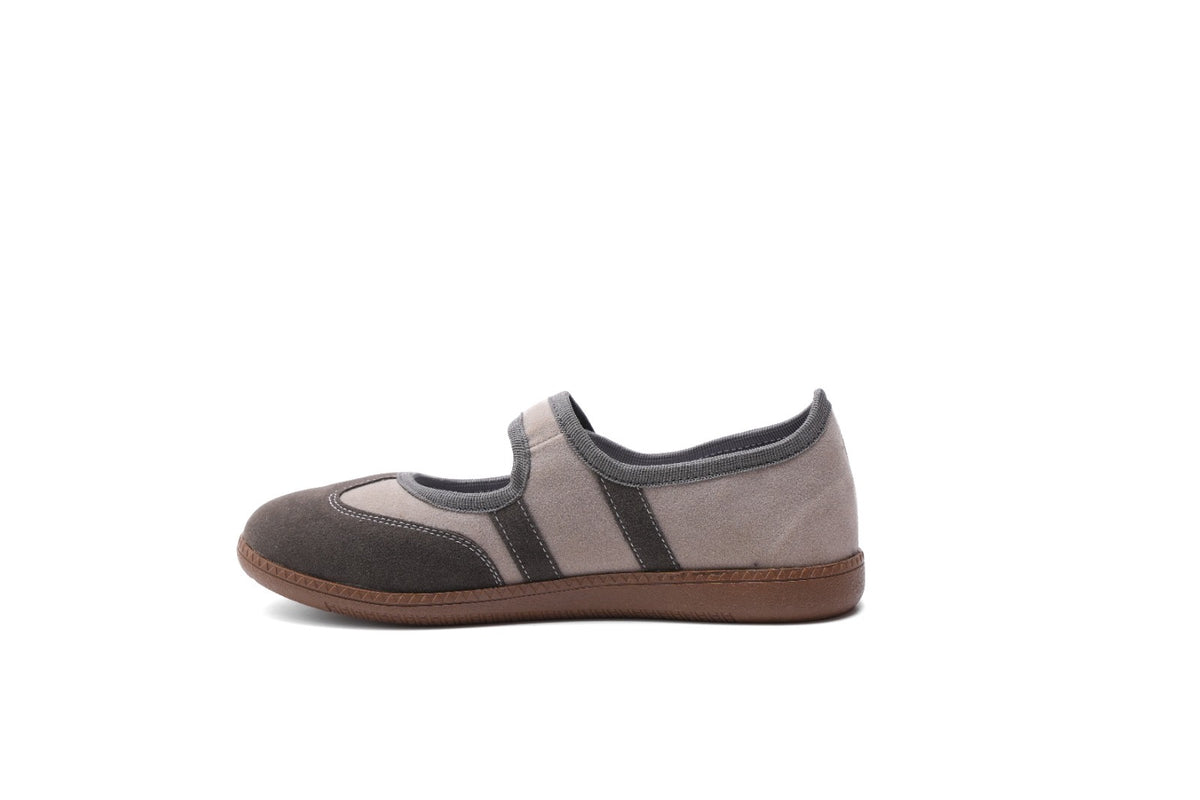 Grey Auri