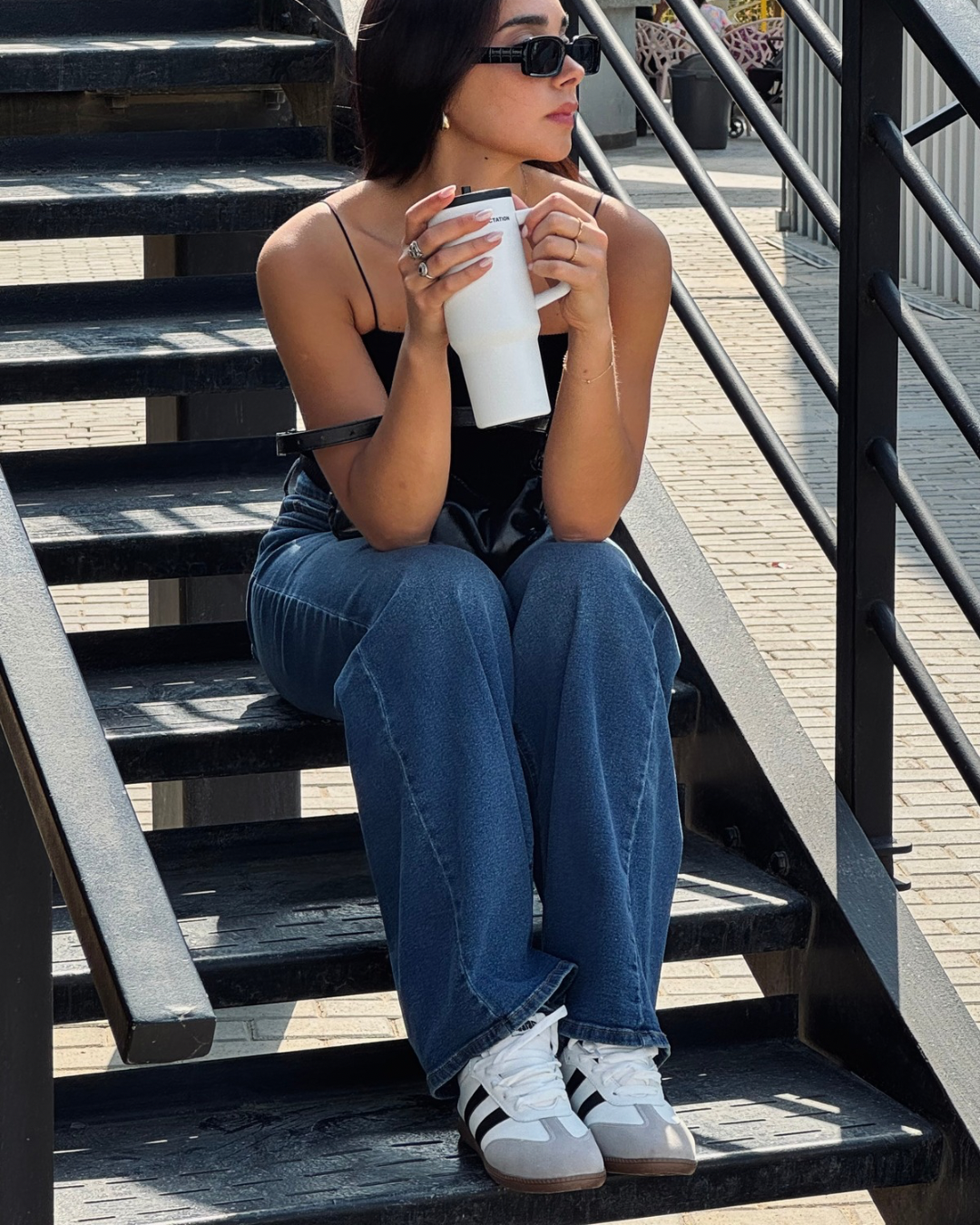 White Miya