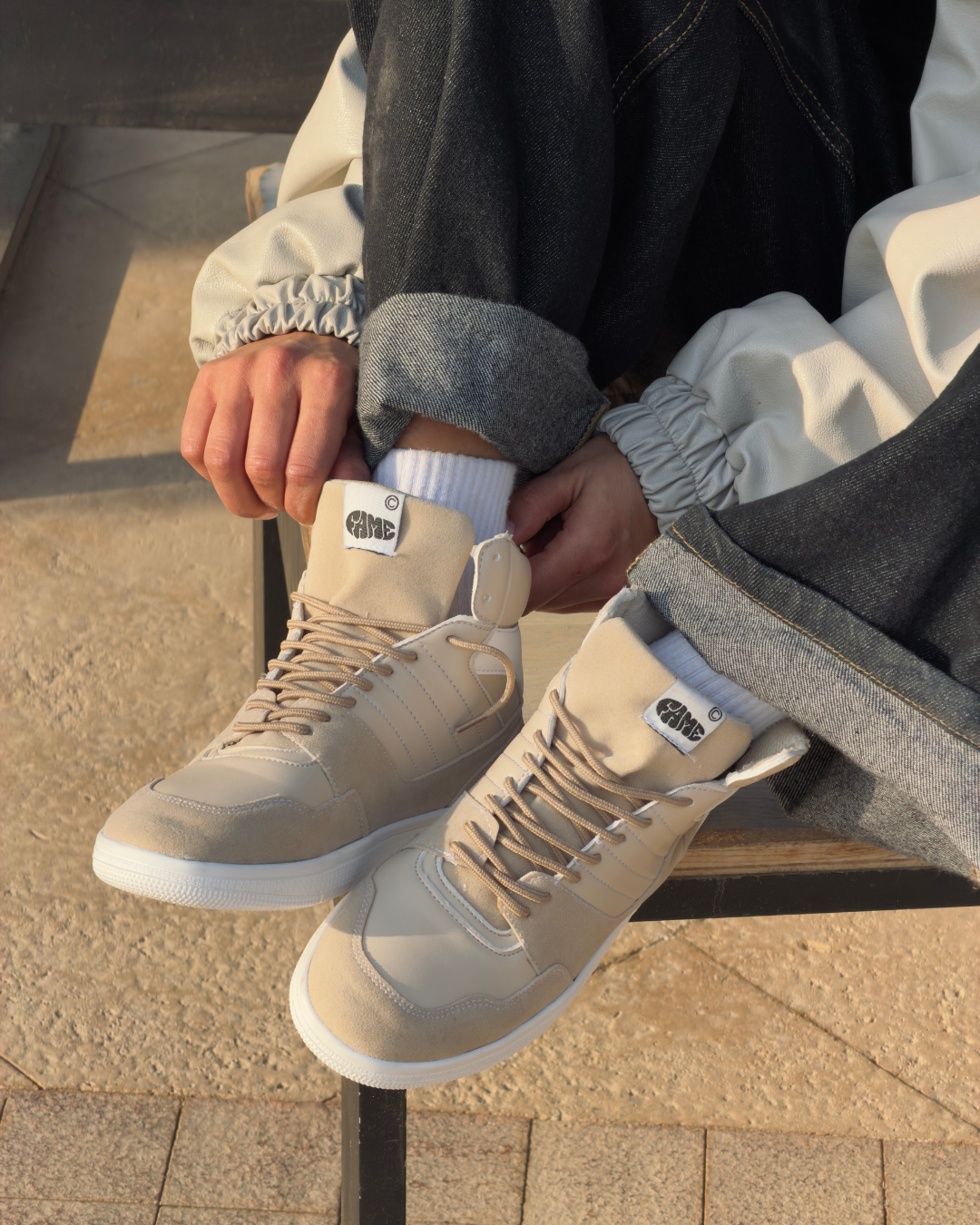 Beige Rise