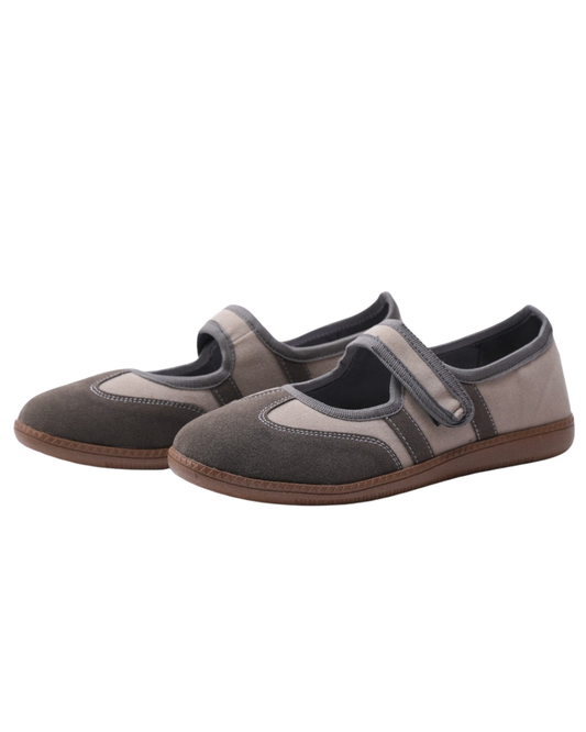 Grey Auri